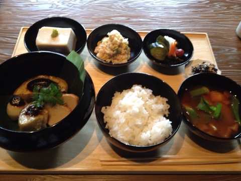20120819-075344.jpg